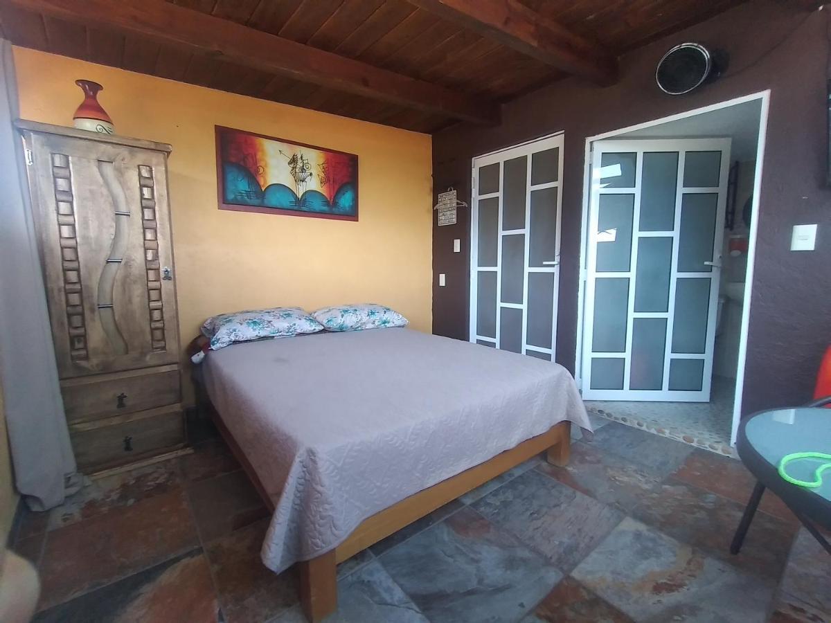 Hospedaje Casa Verde Tepoztlan Luaran gambar